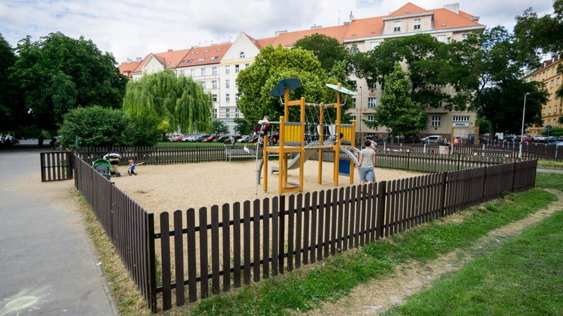 Flying Bed Apartment close to Prague Castle and Airport, Prague, Czechia