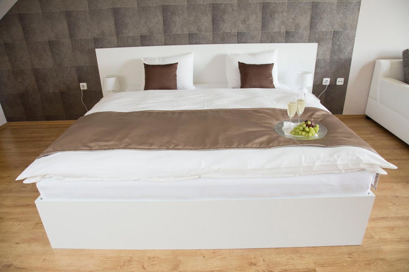 Villa Grande - Apartmány, Olomouc, Czechia