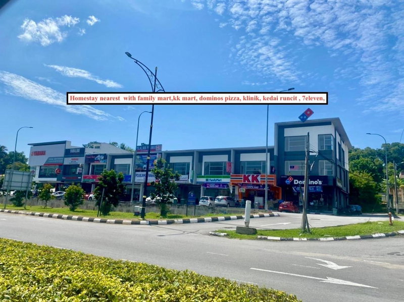 ADN LUXURY Homestay KARAOKE, POOL,NETFLIX,ASTRO,BBQ, Port Dickson, Malaysia