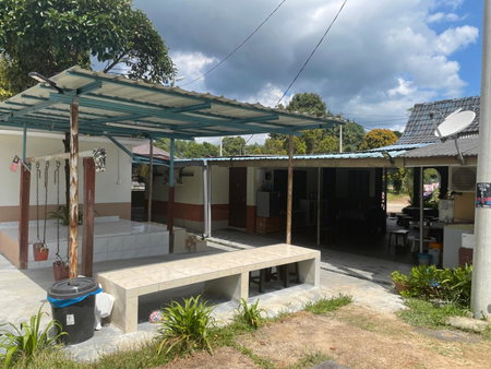 Ikhlas Roomstay, Alor Gajah, Malaysia