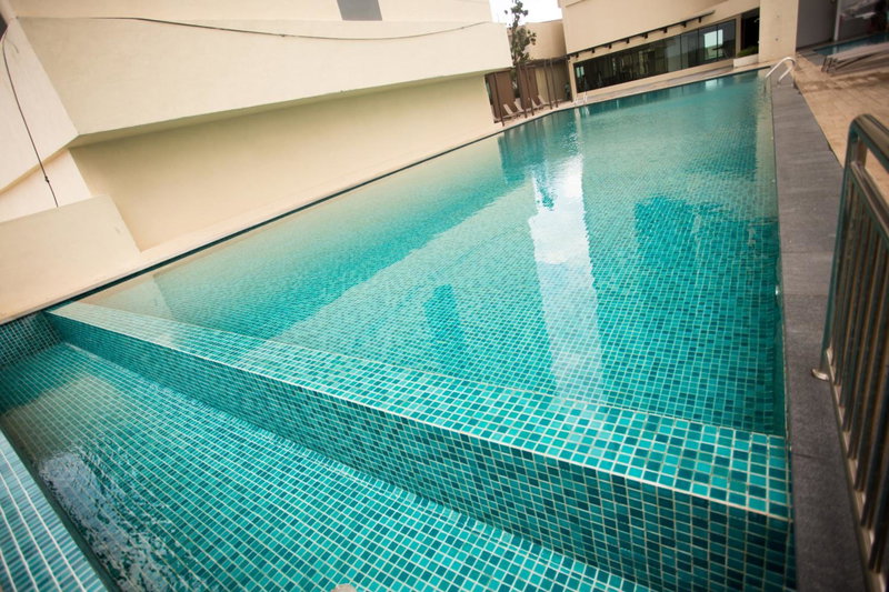 Paradigm Residence By The one - upstair of paradigm mall JB, Skudai, Malaysia