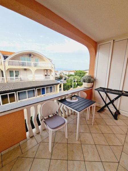 Apartment Melani, Vir, Croatia