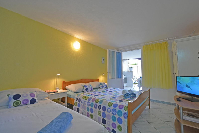 ꕥ ROOMS SUNCE, Family choice, Best Panoramic view, Supetar Island Brac, Supetar, Croacia