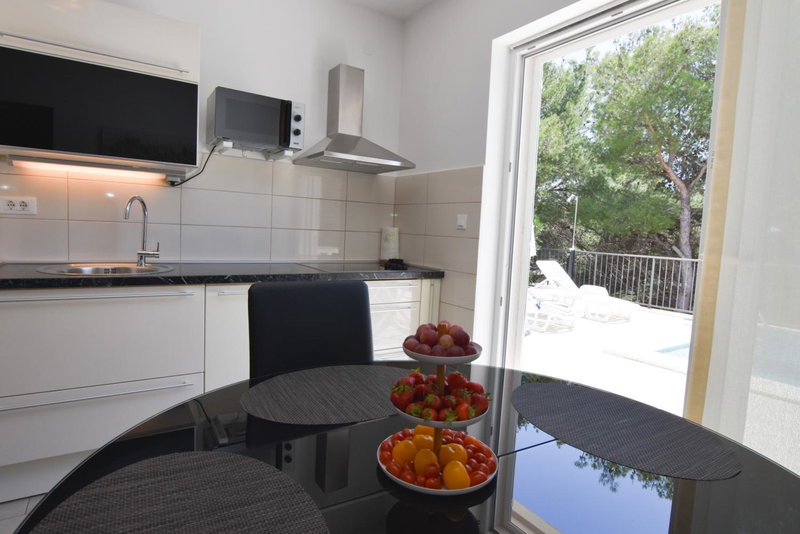 Apartments Nika, Primošten, Croacia