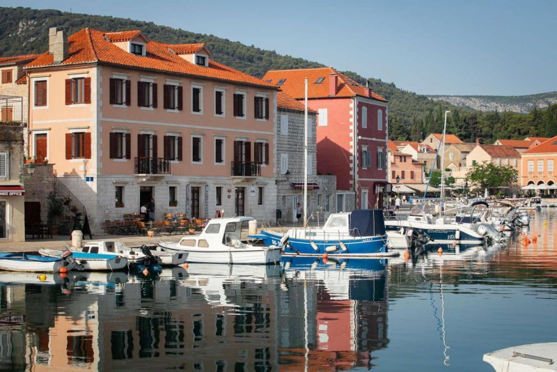 Ancora Faros, Stari Grad, Хорватия