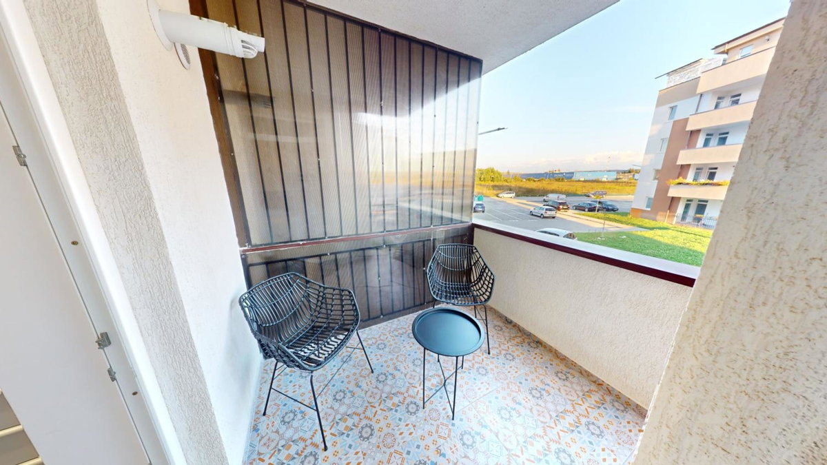 Cozy Studio VRT, Roumanie