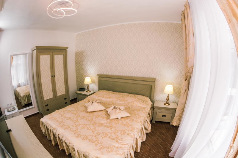 HOTEL CORA Bistrita, Bistriţa, Romania