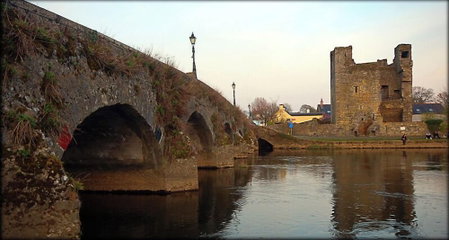 Mattys Pub & Apartments, Muine Bheag, Irlanda
