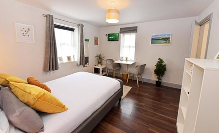 Pier House Room, Dingle, Ireland