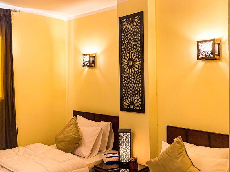9 Pyramids Inn, Giza, Egypt