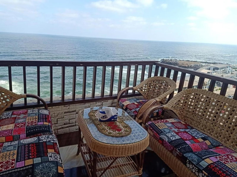 sporting sea view two bedroom appartement, Alexandria, Египет