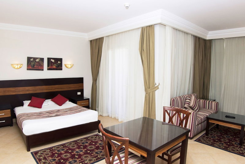 Pyramisa Sunset Pearl Apartments, Sahl Hasheeh, Египет