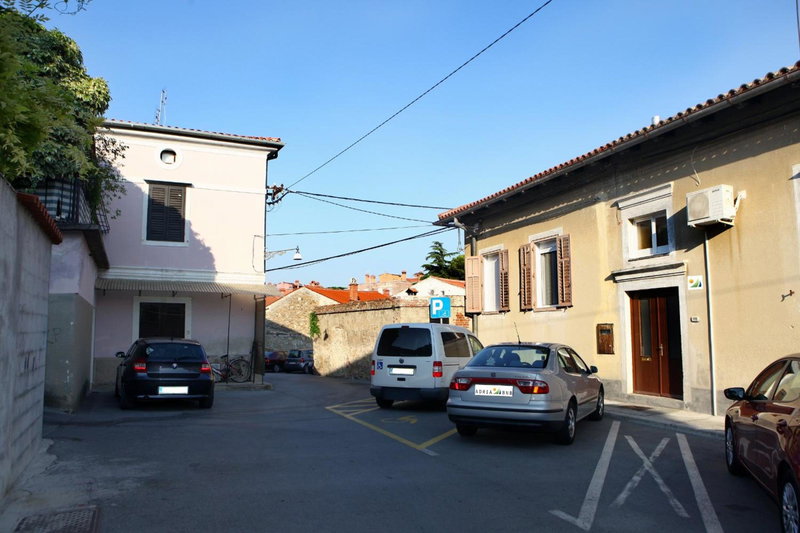 Apartma Grof, Koper, Словения
