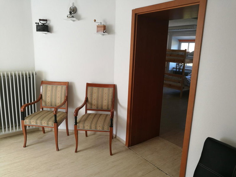 Počitniška hiša Ostrnica, Hrib-Loški Potok, Словения