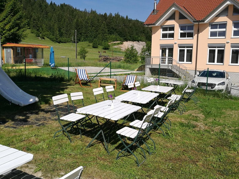 Počitniška hiša Ostrnica, Hrib-Loški Potok, Словения