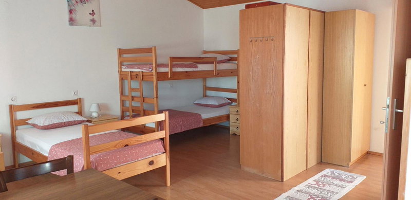 Apartment Beautiful Črni Kal, Črni Kal, Eslovenia