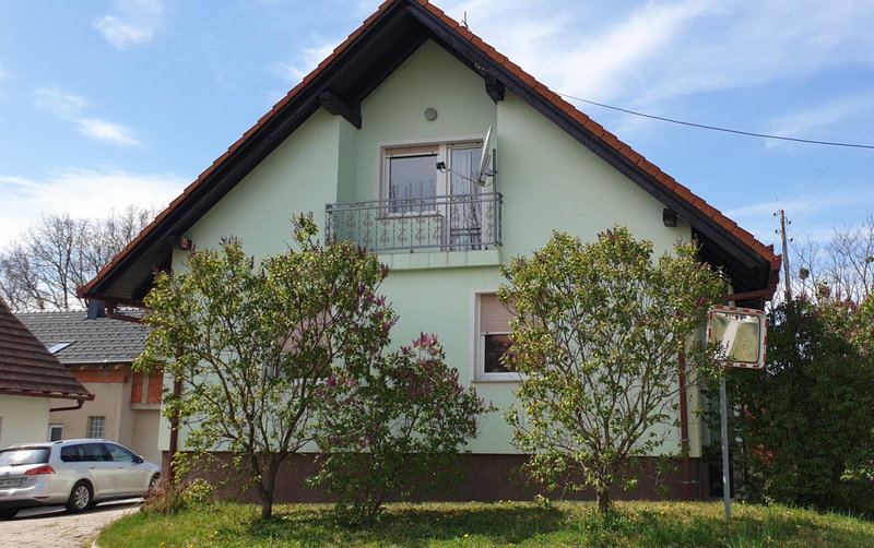 Beautiful house surrounded by pure nature, Rogašovci, Словения