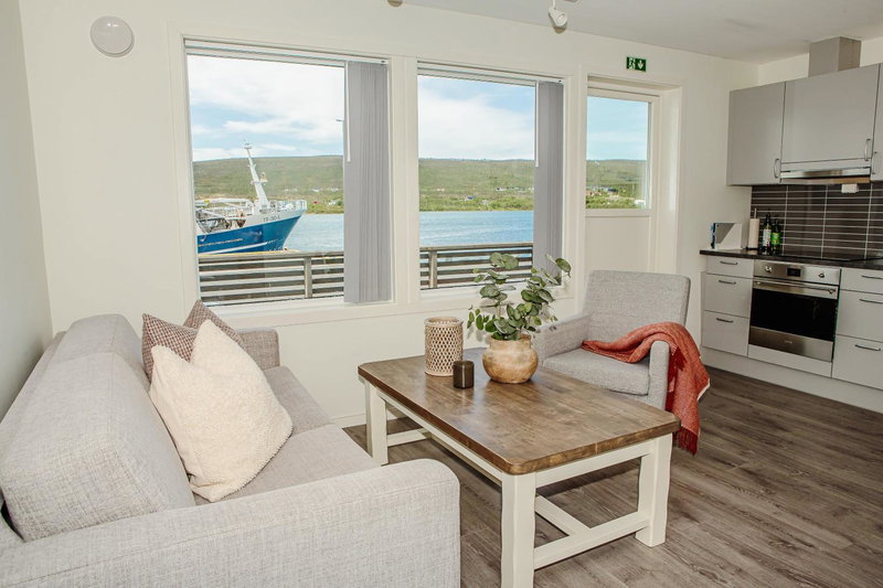 Lyngen Experience Apartments, Nord-Lenangen, Norway