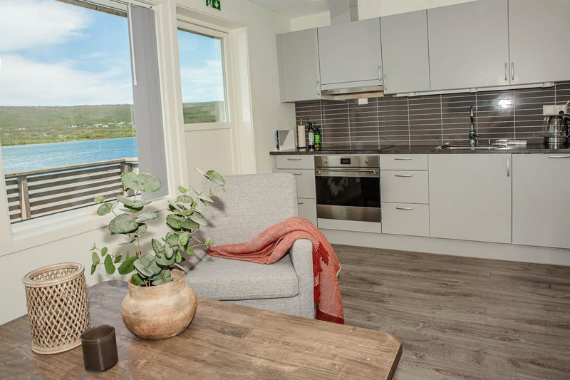 Lyngen Experience Apartments, Nord-Lenangen, Norway