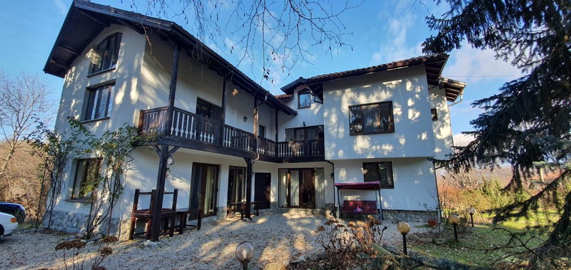 Guest House Ela, Dolna Banya, Bulgaria