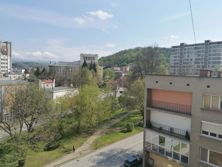 Апартамент ФЕЯ - топ център, безплатно паркомясто, Gabrovo, Bulgarie