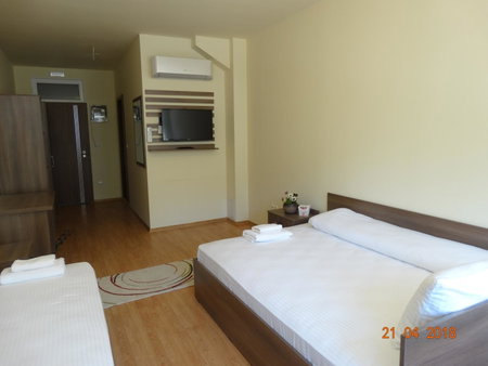 Hotel Lago Peshtera, Peshtera, Болгария