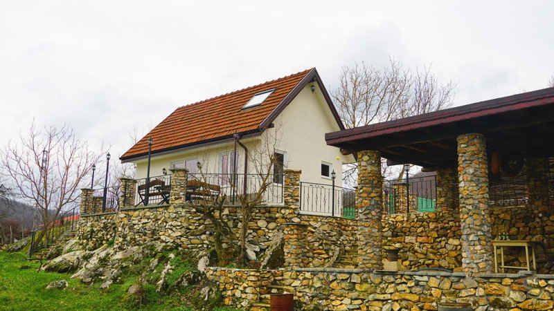 Вила Перуле Villa Perule - Handmade cozy wooden villa in the Rhodope mountain, Shumnatitsa, Bulgaria