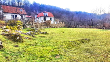 Вила Перуле Villa Perule - Handmade cozy wooden villa in the Rhodope mountain, Shumnatitsa, Bulgaria