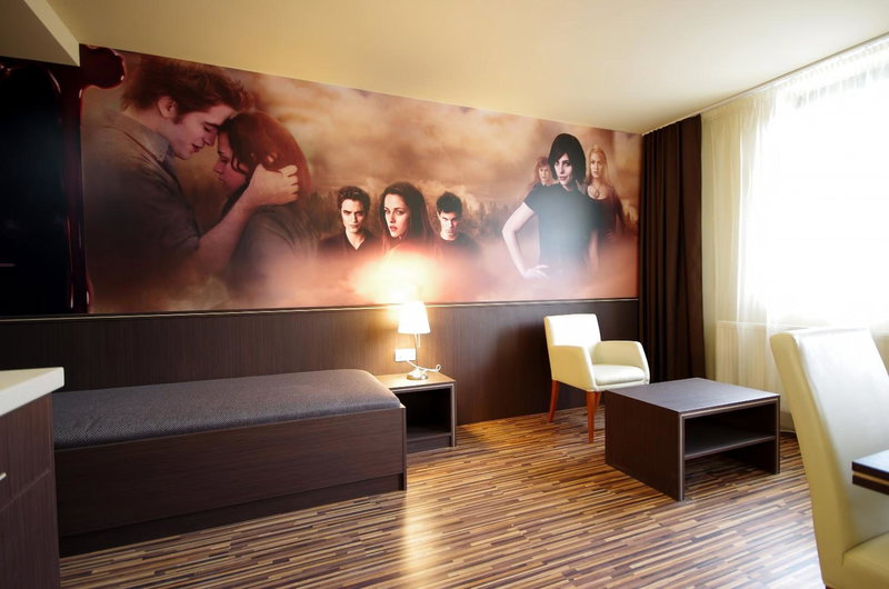 Corvin Apartman, Gyula, Hungary