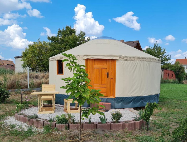 Jurtafarm Ráckeve - a nomád luxus, Ráckeve, Hungary