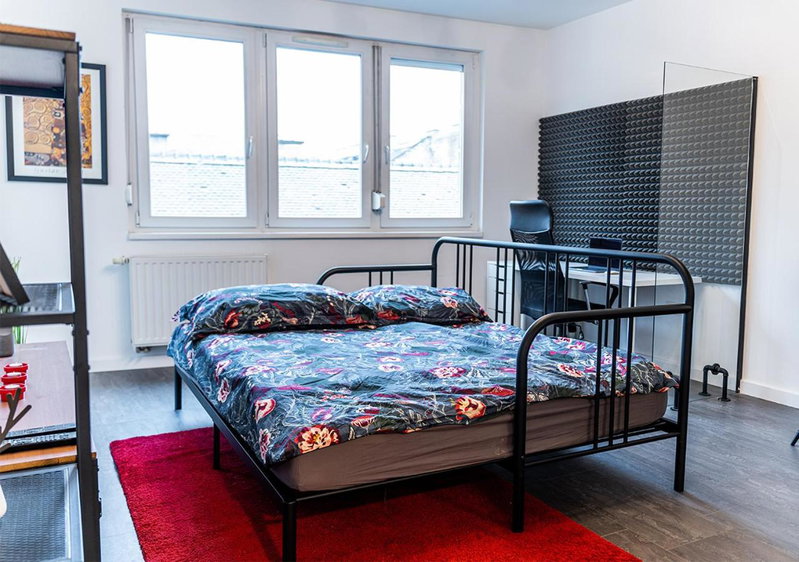 Downtown Apartment with Free Garage Balcony and AC, Budapest, Hungary