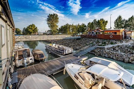 YACHTER CLUB Modrá Čajka, Čunovo, Slovakia