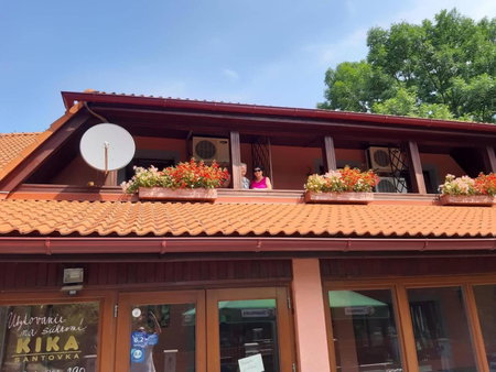 Ubytovanie na súkromí KIKA, Santovka, Slovakia
