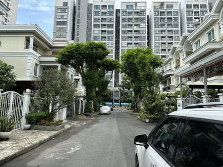 House for rent in Ho Chi Minh, Vietnam · Phu My Hung · 2 rooms, 2 baths