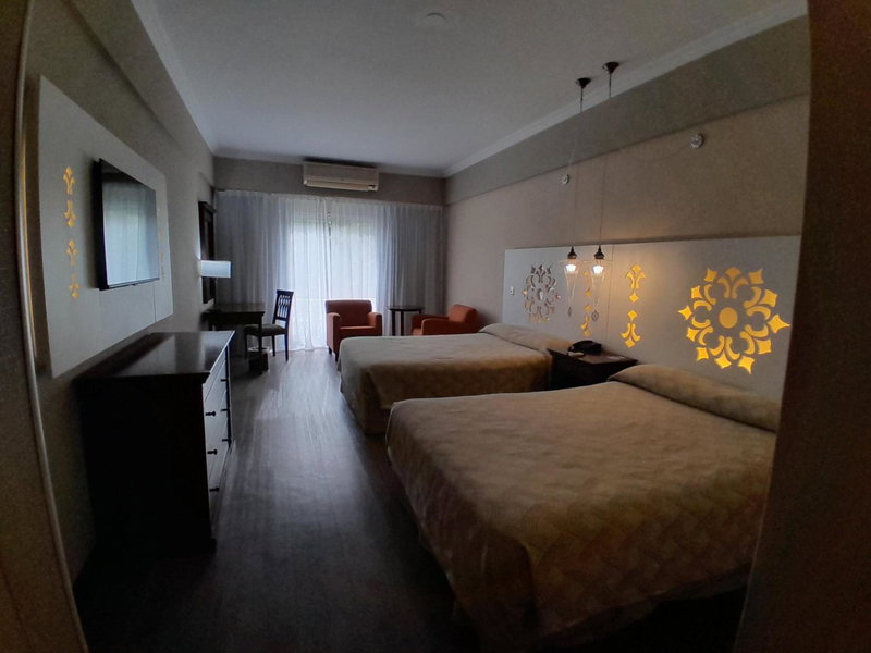 Howard Johnson Pilar Resort Spa & Convention Center, Pilar, Argentinien