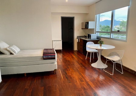 Roomie Salta by DOT Suites, Salta, Argentina
