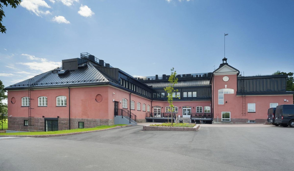 Hämeenkylän Kartano, Finland