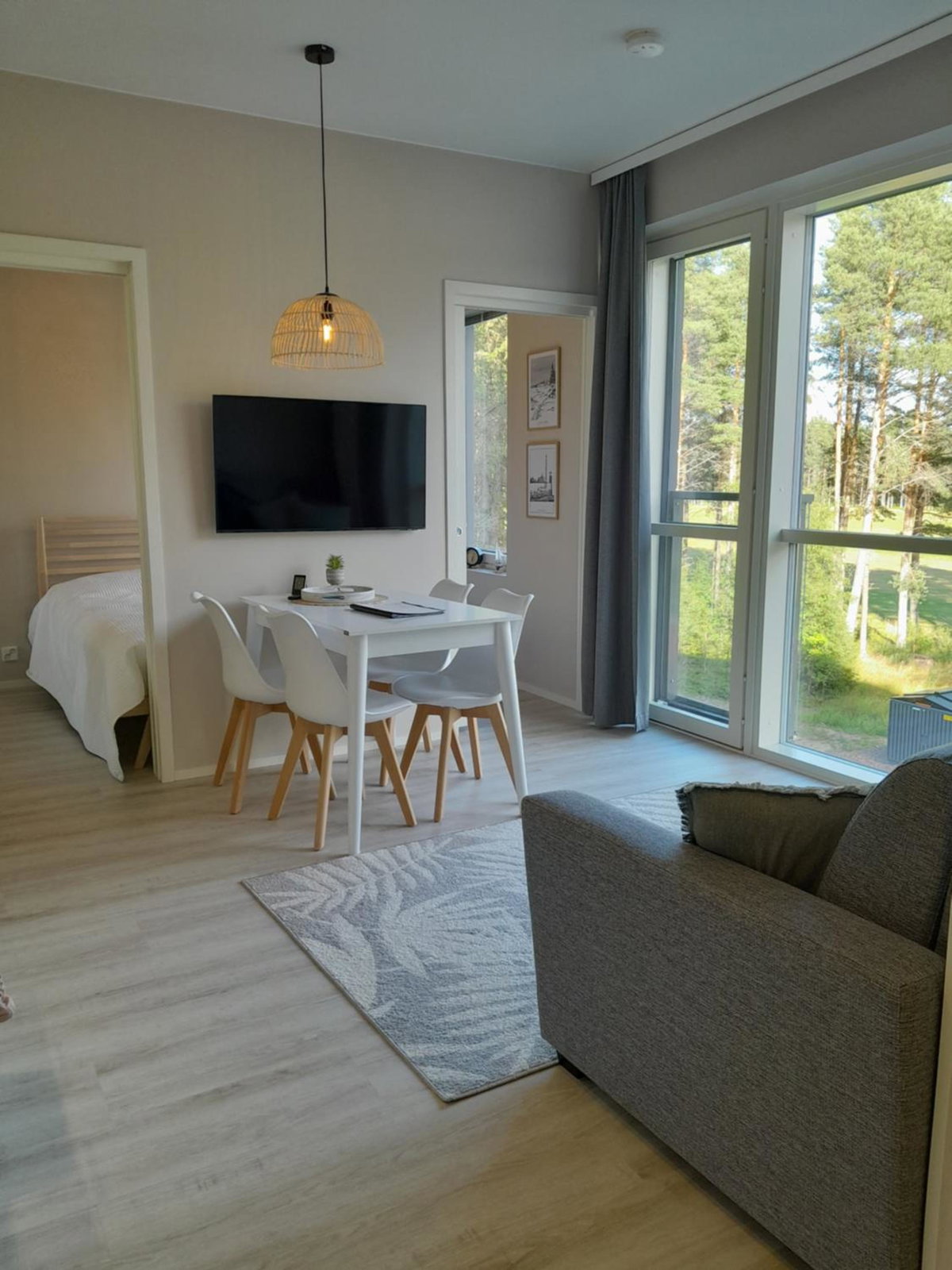 Asunto Kalajoen Golfpuistossa, Finnland