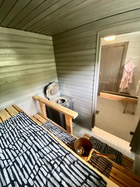 Villa Arktika porealtaallinen mökki Nuorgamissa Tenojoen ja tunturien vieressä, Nuorgam, Finland