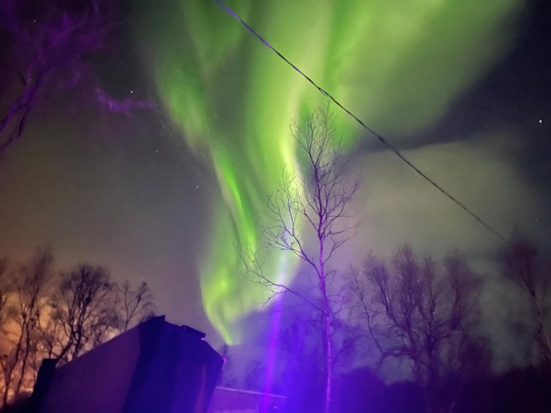 Villa Arktika porealtaallinen mökki Nuorgamissa Tenojoen ja tunturien vieressä, Nuorgam, Finland