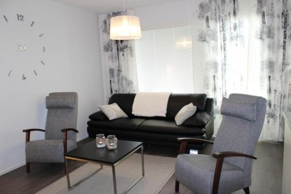 Hotel · Majoituspalvelu Nurmi Apartment Yritysperänkatu 2 E 2 (Centre of Raahe), Raahe