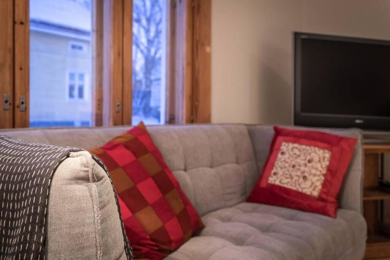 Cozy 1 Br Apt and Free parking by the Railway station, Oulu, Finland