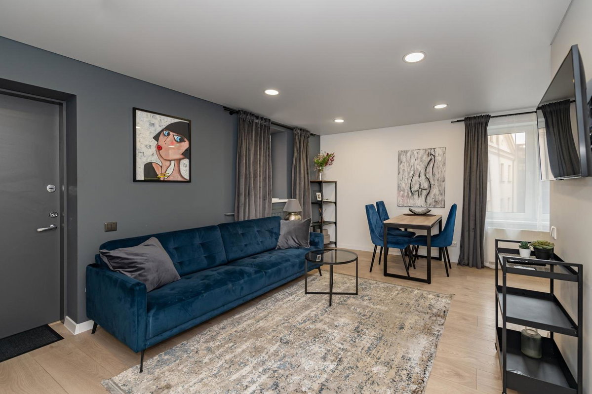 RIVERFRONT 2BD Old Town Apartment by Domvia, Lituanie