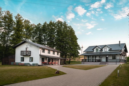 Vėjo Malūnų sodyba - vila, Paserninkai, Lithuania