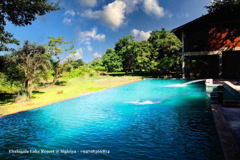 Ehalagala Lake Resort, Sigiriya, Sri Lanka