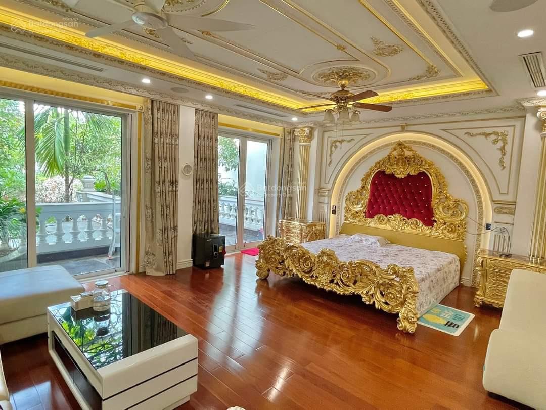 Vinhomes Riverside, Vietnam
