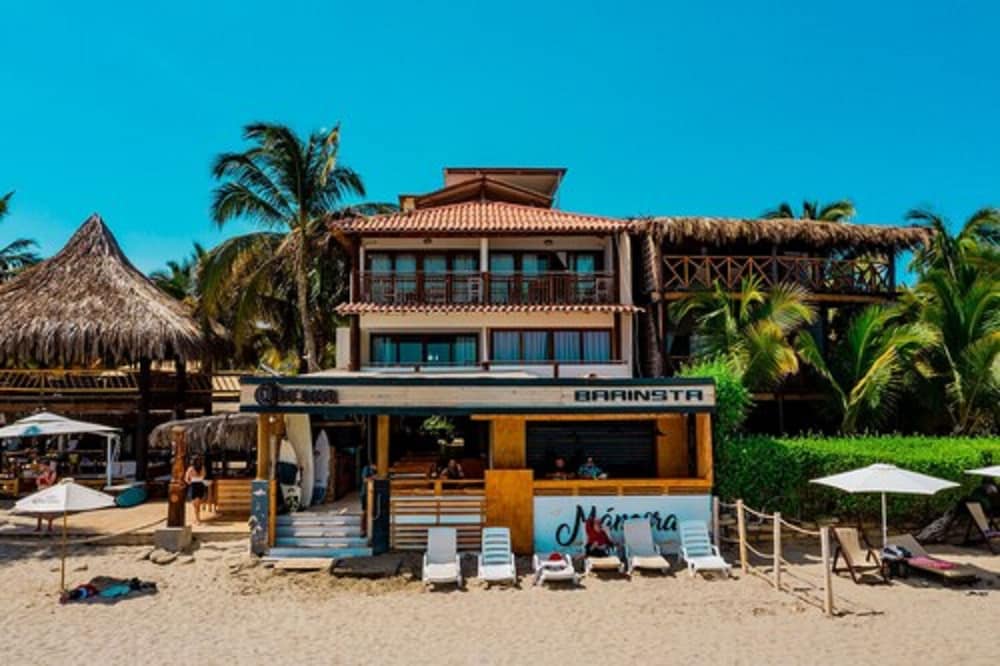 Don Giovanni Máncora, Perú