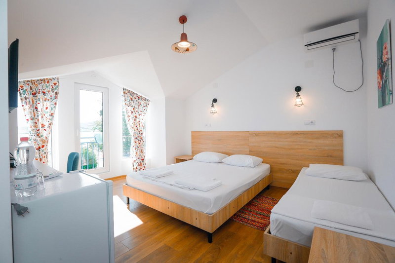 Laguna Boutique Hotel Bazaleti Lake, Dushetʼi, Georgia