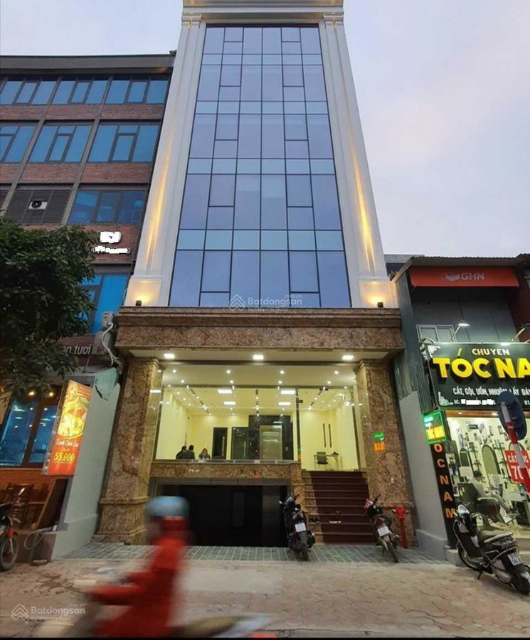 House for rent in Hanoi, Vietnam · Dong Da District · 1 room, 1 bath