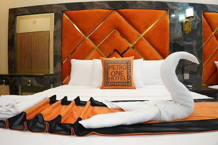 Metro One Hotel, Lahore, Pakistan